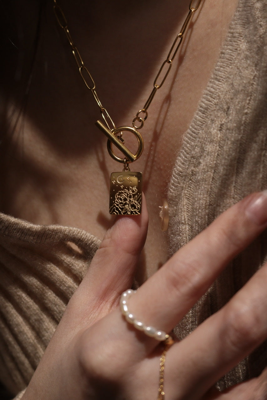 Moonlight Rosee Necklace