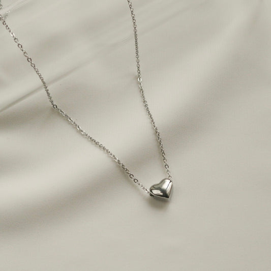 Diana Heart Necklace (Silver)