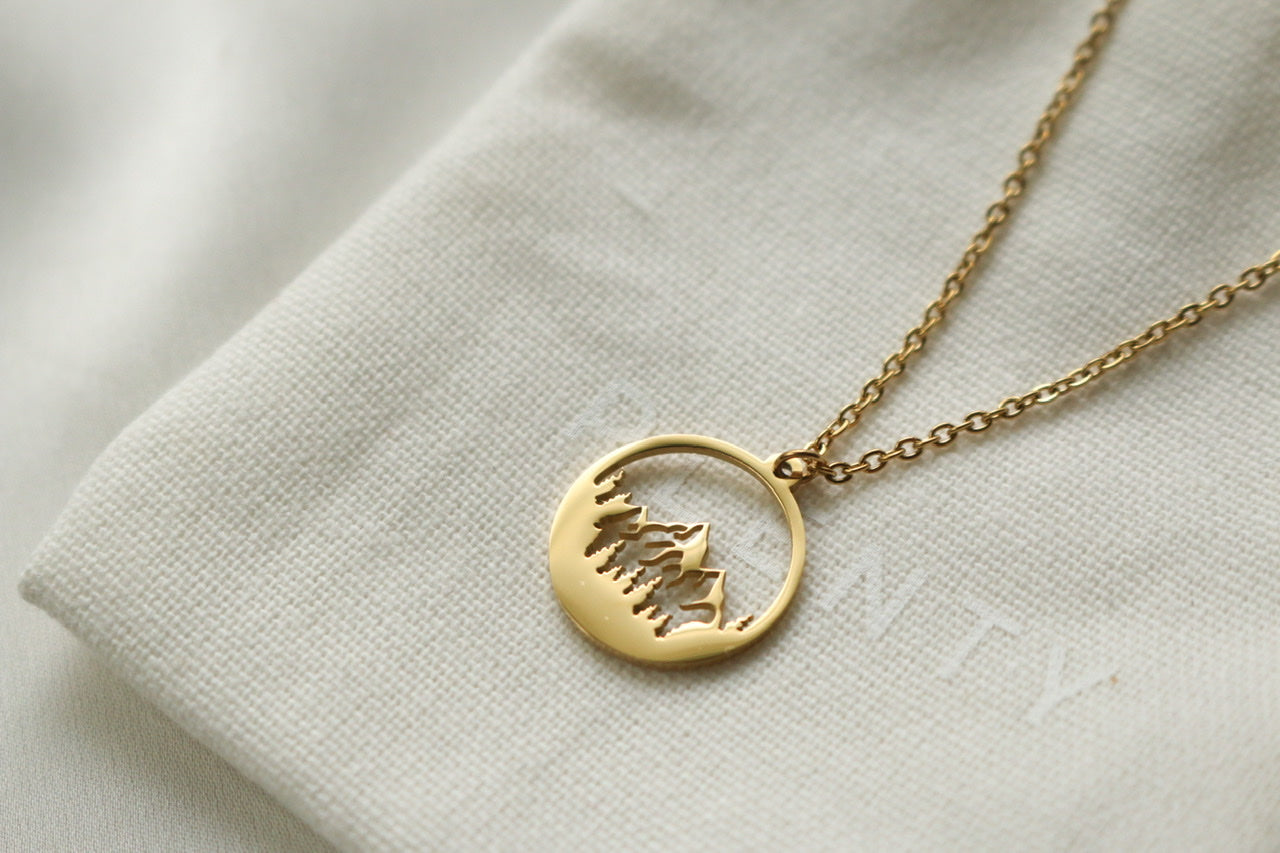 Mount Forest Necklace