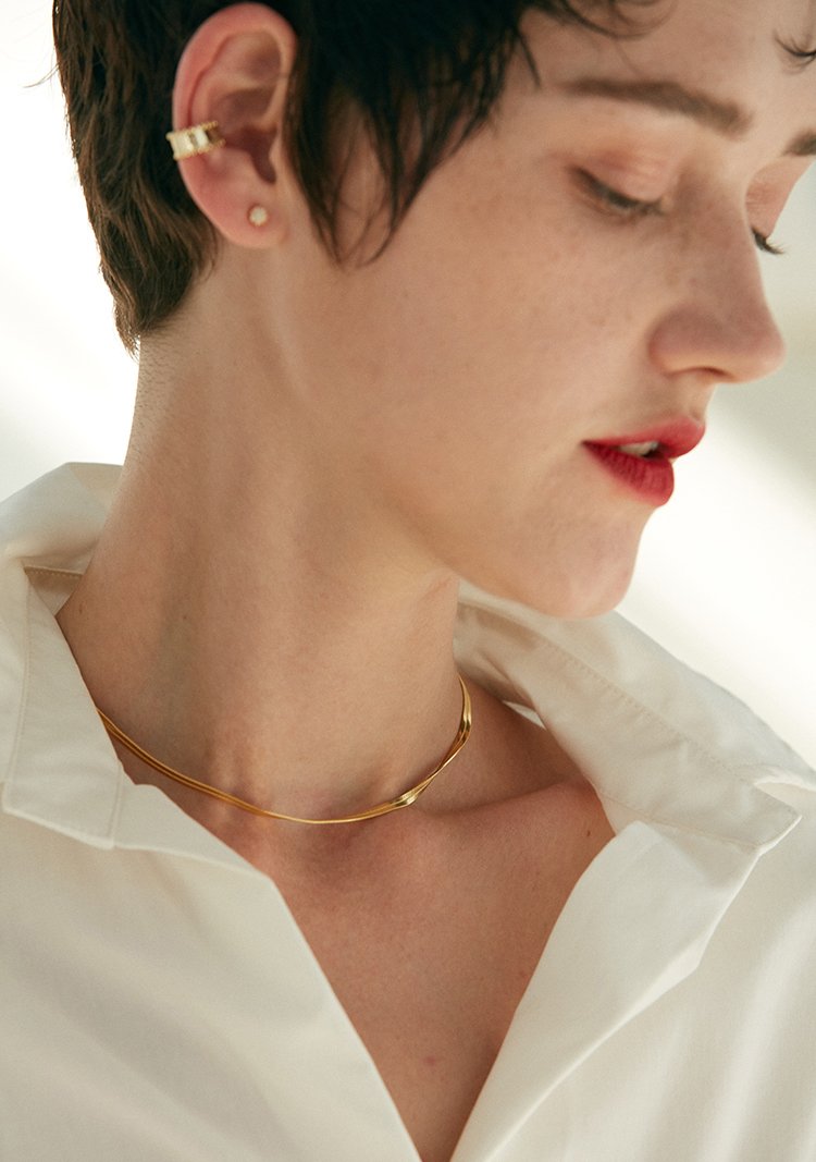 Marley Herringbone Chain Necklace (Gold)