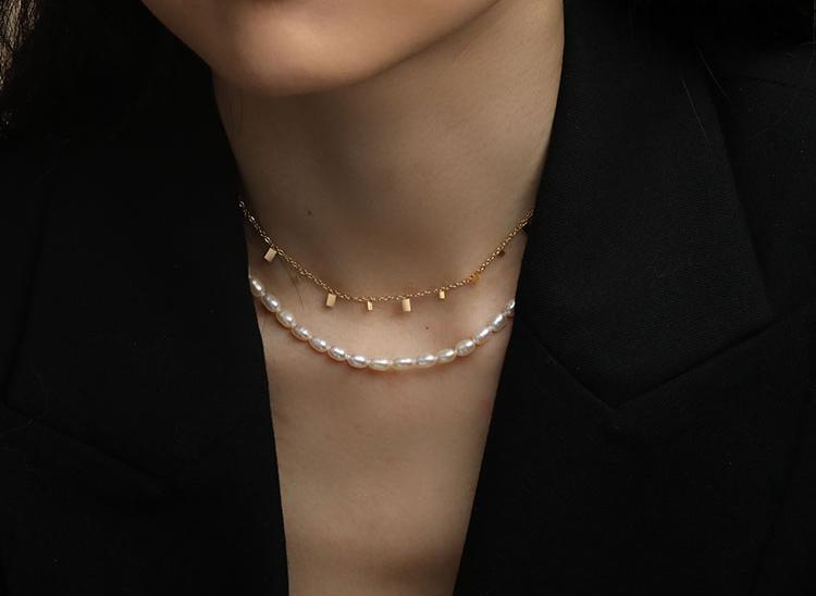 Morgan Sparkly Necklace