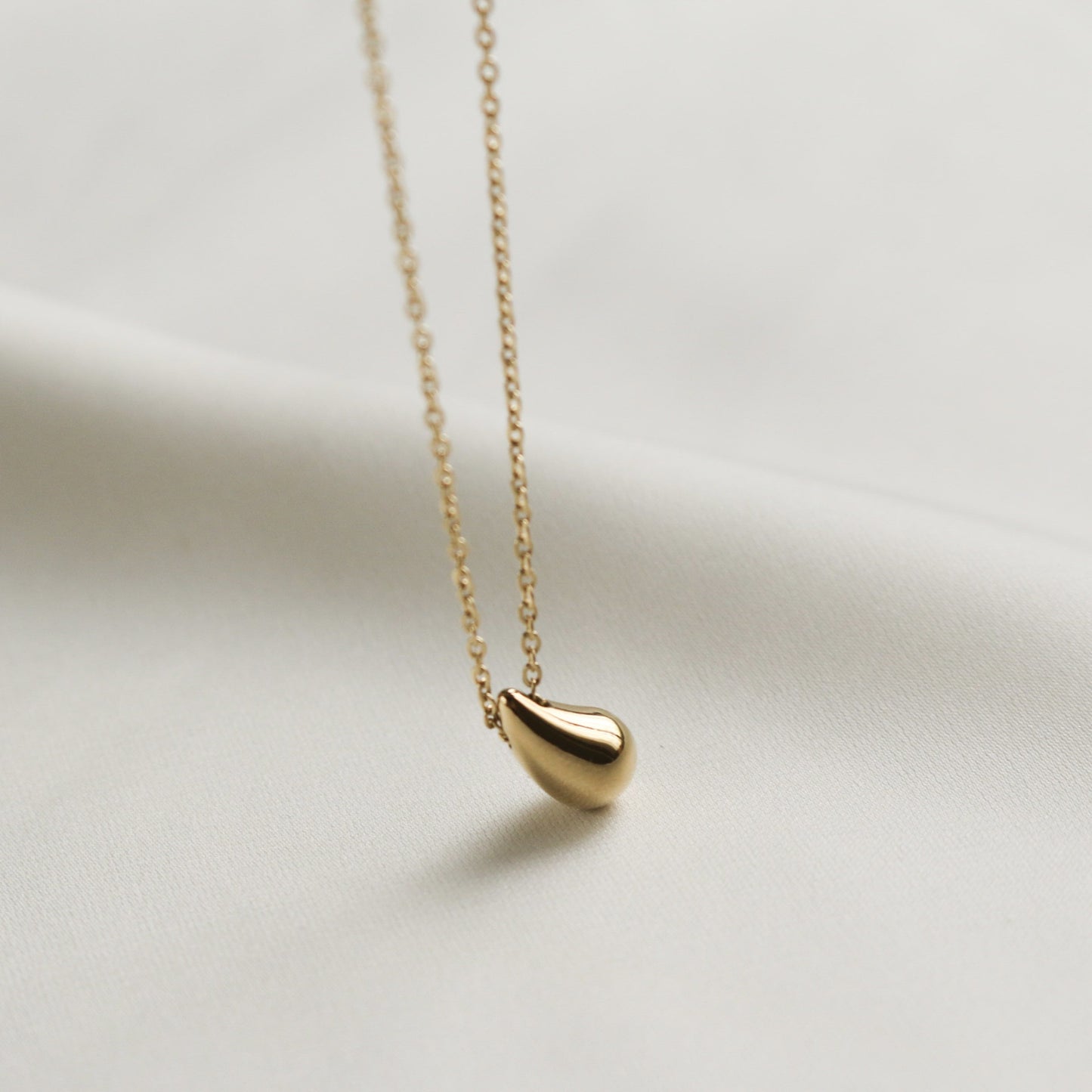 Spring Waterdrop Necklace (Gold)
